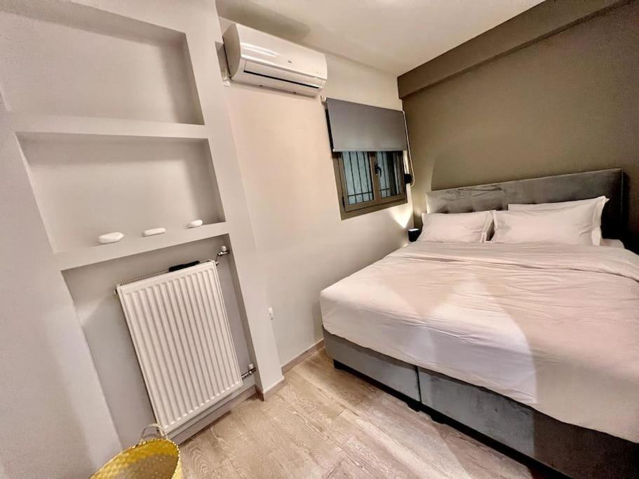 Lovely 1-Bedroom 2 Minutes From Beach Athene Buitenkant foto